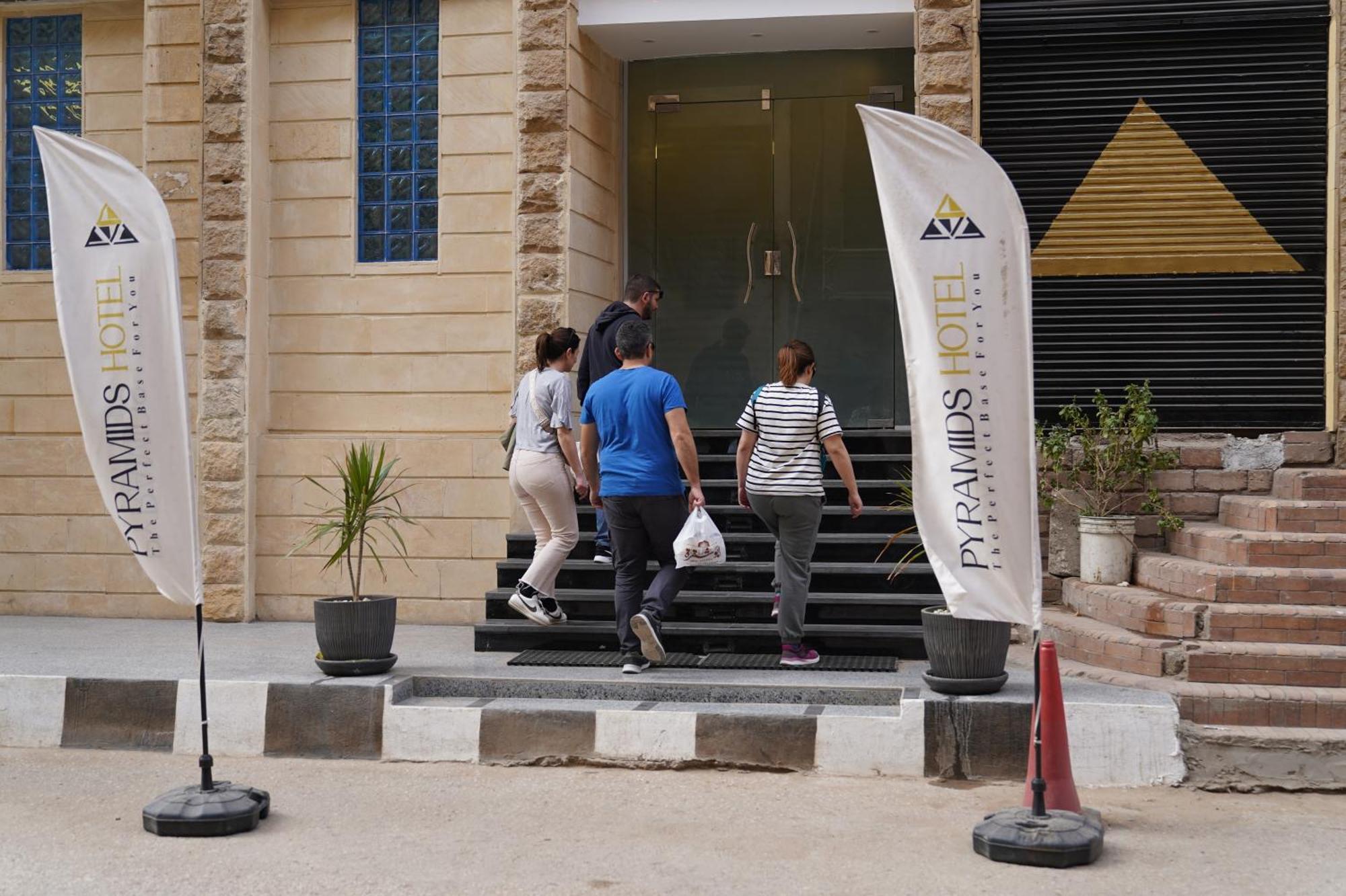 Pyramids Hotel Kafret el-Gabal Exteriér fotografie