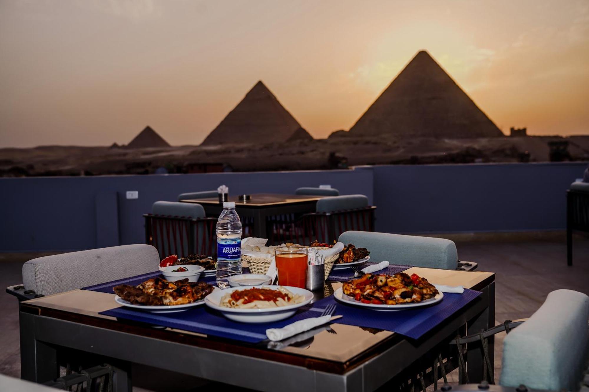 Pyramids Hotel Kafret el-Gabal Exteriér fotografie