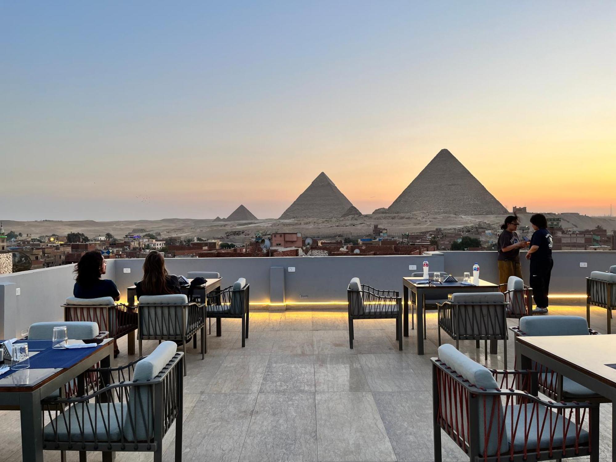Pyramids Hotel Kafret el-Gabal Exteriér fotografie